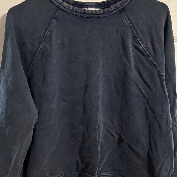 Universal Thread Women's blue Sweatshirt - Picture 2 of 11